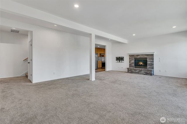 19718 12th Avenue W, Lynnwood, WA 98036
