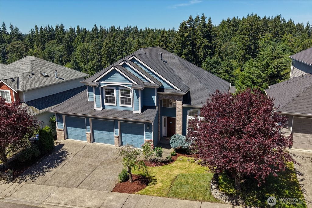 19718 12th Avenue W, Lynnwood, WA 98036