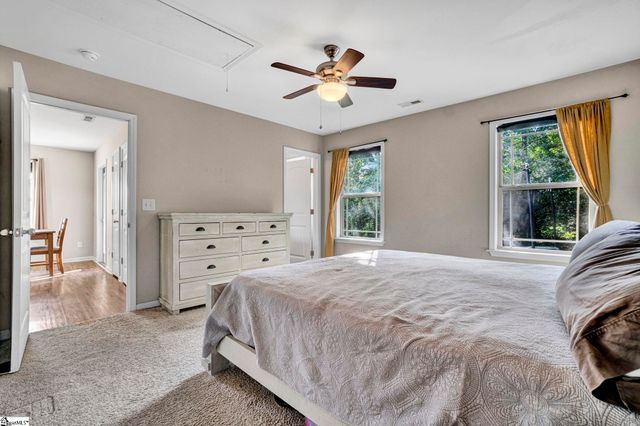 422 Mount Hood Drive, Inman, SC 29349