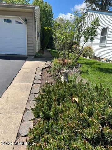 28 Norwalk Avenue 70, Whiting, NJ 08759