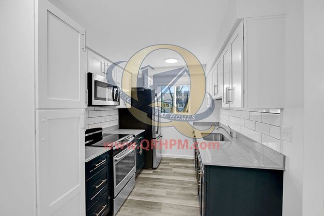 3901 Averill Avenue 402, Flint, MI 48506