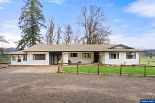 6020 Valley View Rd NE, Silverton, OR 97381