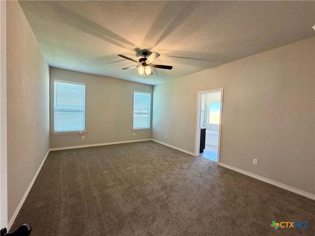 2566 Settlers Oak Drive, Belton, TX 76513