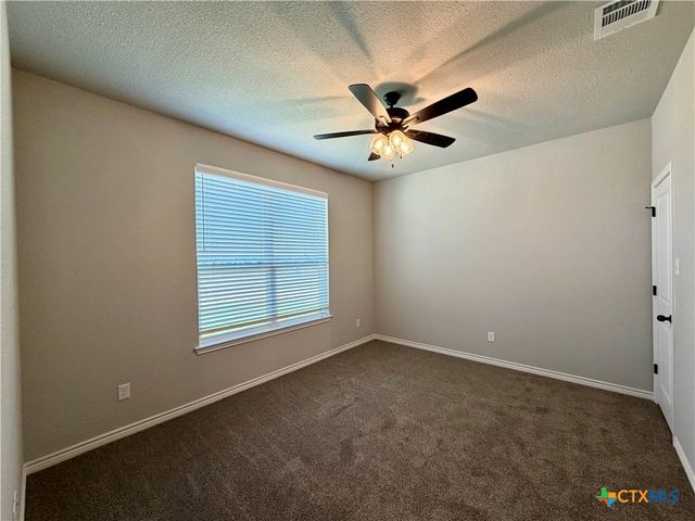 2566 Settlers Oak Drive, Belton, TX 76513