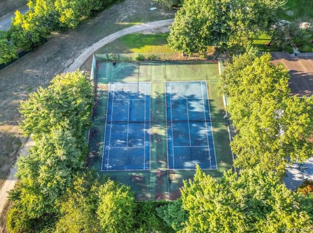 49 Richmond Boulevard 1B, Ronkonkoma, NY 11779