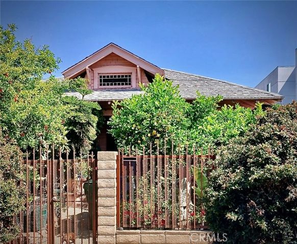 1605 W 35th, Los Angeles, CA 90018