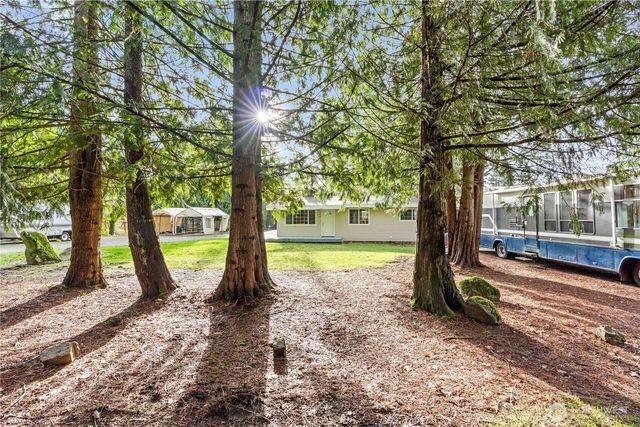 20002 208th Avenue SE, Renton, WA 98058