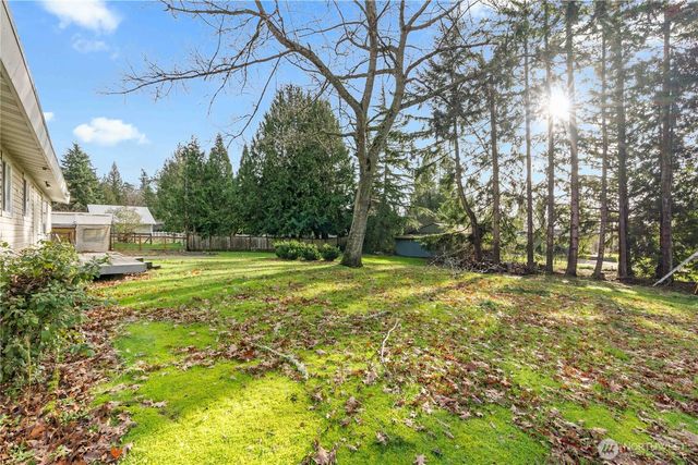 20002 208th Avenue SE, Renton, WA 98058