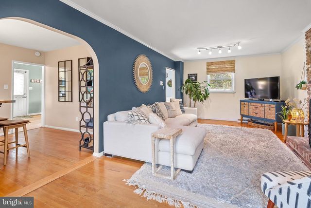 406 NEEPIER RD, Catonsville, MD 21228