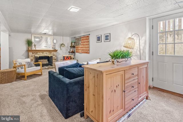 406 NEEPIER RD, Catonsville, MD 21228