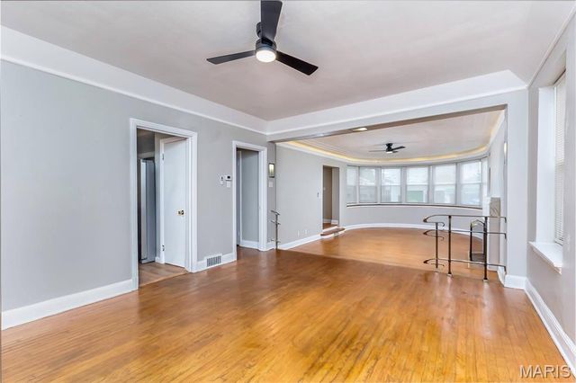 8910 Gravois Road, Affton, MO 63123