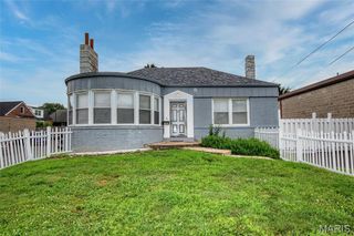 8910 Gravois Road, Affton, MO 63123