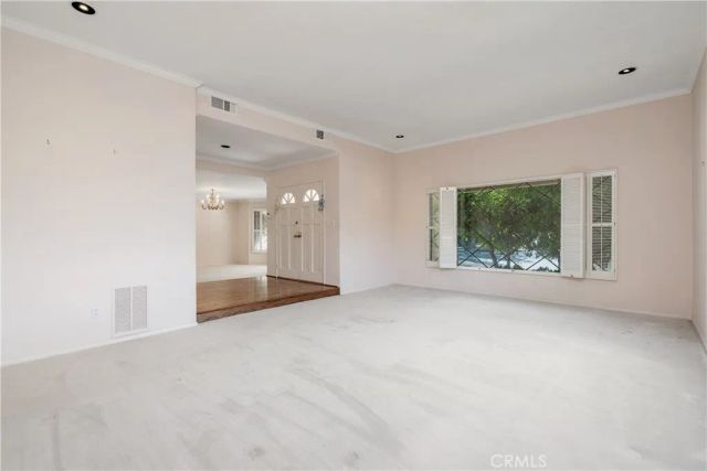 18268 Lake Encino Drive, Encino, CA 91316