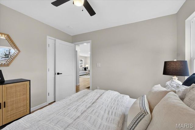 3218 Krem Avenue, St Louis, MO 63074