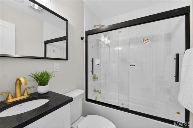 3218 Krem Avenue, St Louis, MO 63074