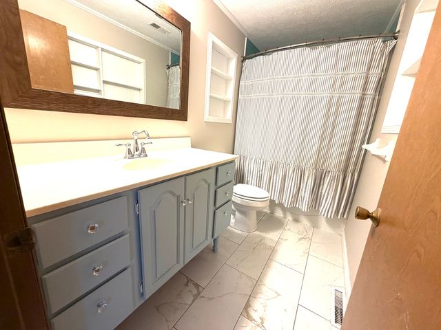 1867 Gragg Street, Centralia, IL 62801