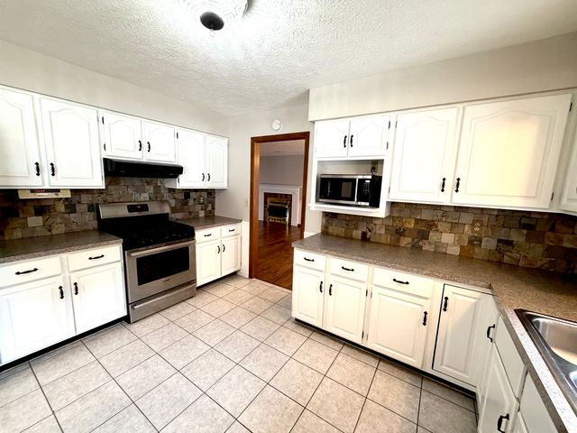 1867 Gragg Street, Centralia, IL 62801