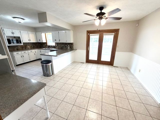 1867 Gragg Street, Centralia, IL 62801