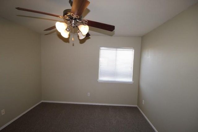 2001 Isabelle DR, Copperas Cove, TX 76522