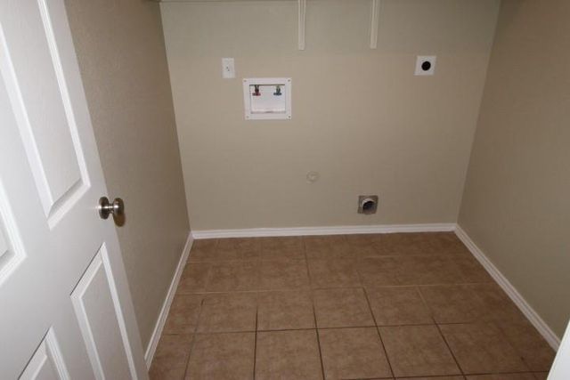 2001 Isabelle DR, Copperas Cove, TX 76522