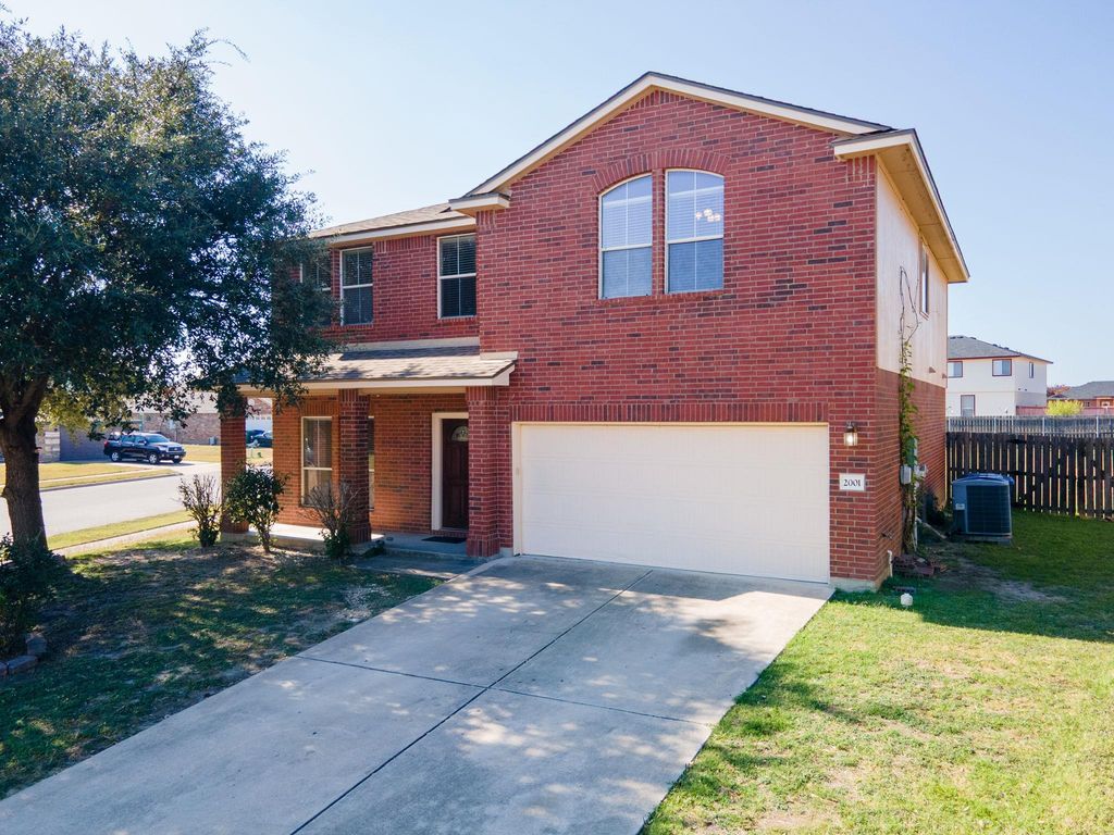 2001 Isabelle DR, Copperas Cove, TX 76522
