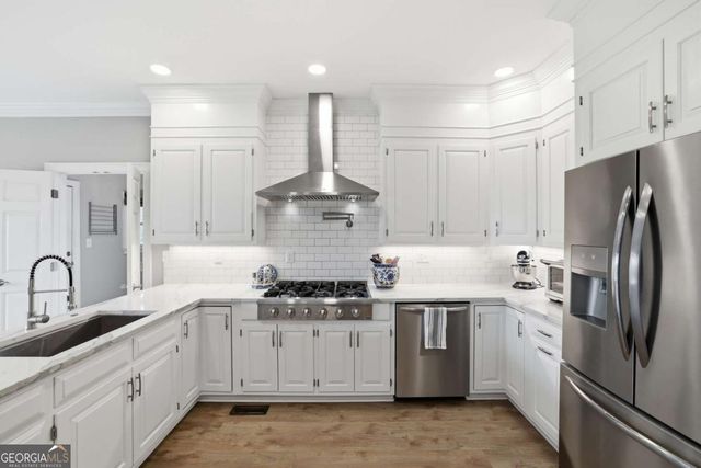 136 Deerhollow Road, Bogart, GA 30622