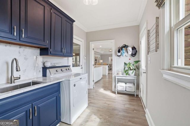 136 Deerhollow Road, Bogart, GA 30622