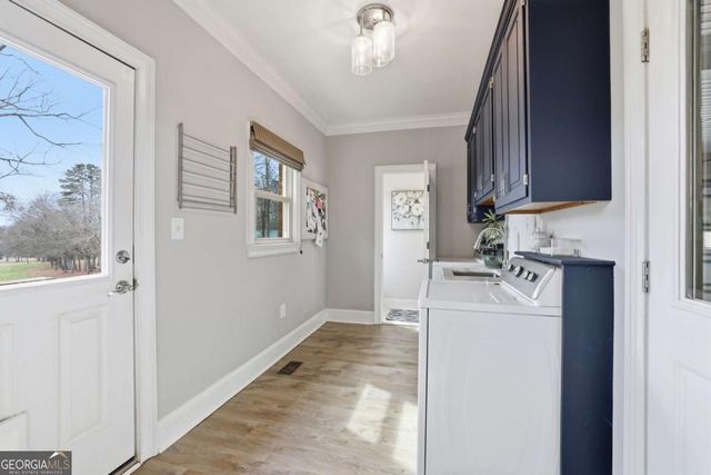 136 Deerhollow Road, Bogart, GA 30622