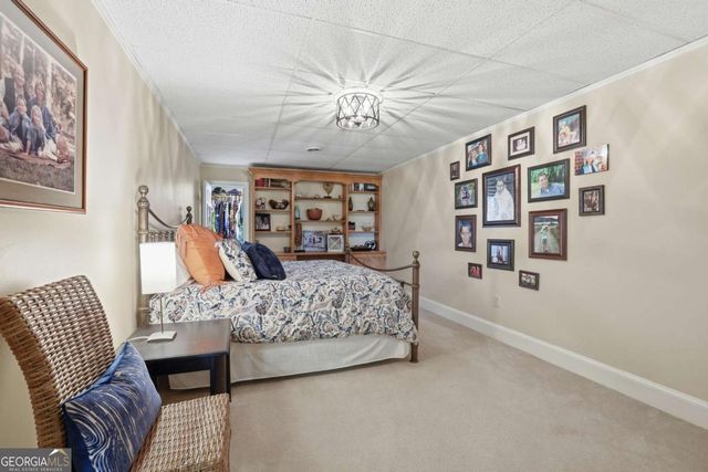 136 Deerhollow Road, Bogart, GA 30622