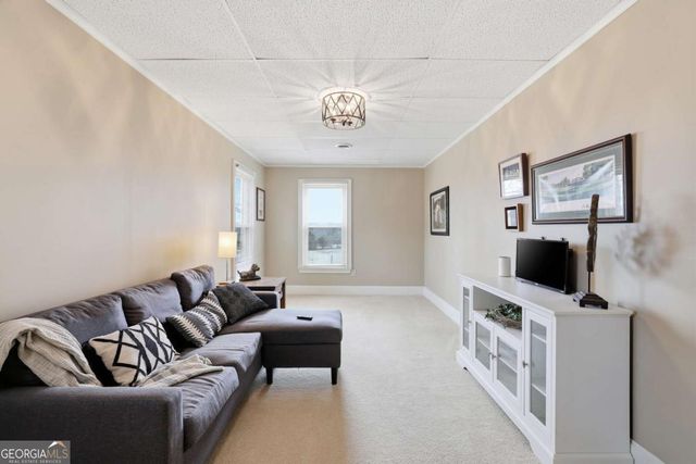 136 Deerhollow Road, Bogart, GA 30622