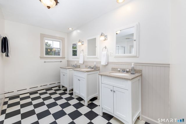 75 Meadow Street, Litchfield, CT 06759