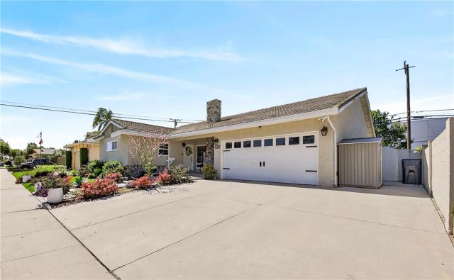 16381 Rhone, Huntington Beach, CA 92647