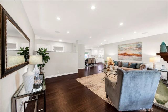 16381 Rhone, Huntington Beach, CA 92647