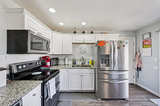 7155 S Dover Court, Littleton, CO 80128