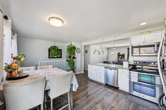 7155 S Dover Court, Littleton, CO 80128