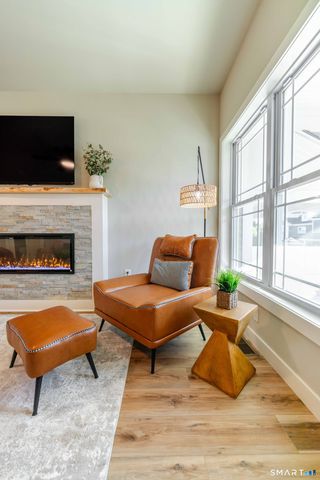 39 Valley View Drive 14B, Killingly, CT 06241