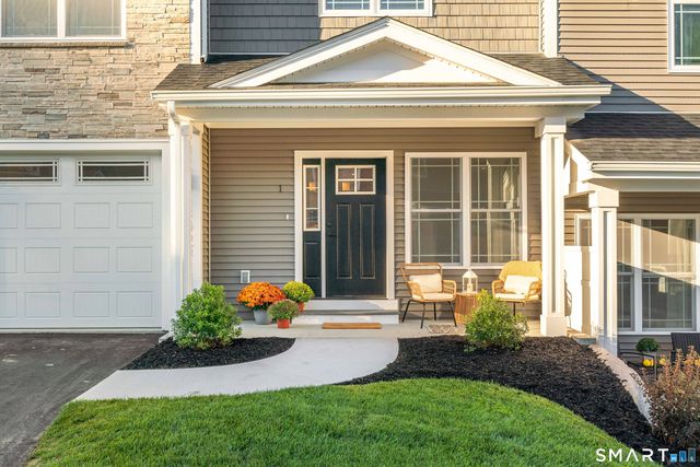 39 Valley View Drive 14B, Killingly, CT 06241