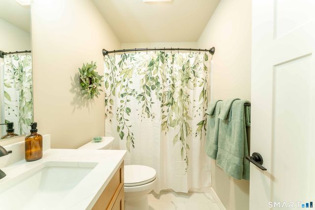 39 Valley View Drive 14B, Killingly, CT 06241