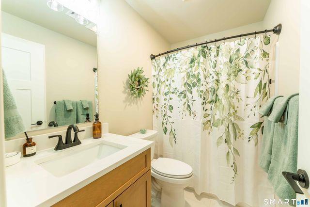 39 Valley View Drive 14B, Killingly, CT 06241