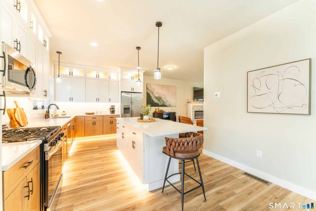 39 Valley View Drive 14B, Killingly, CT 06241