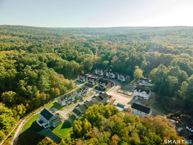 39 Valley View Drive 14B, Killingly, CT 06241