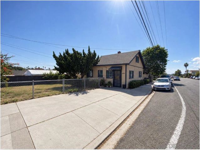 2908-12 E 8th, National City, CA 91950