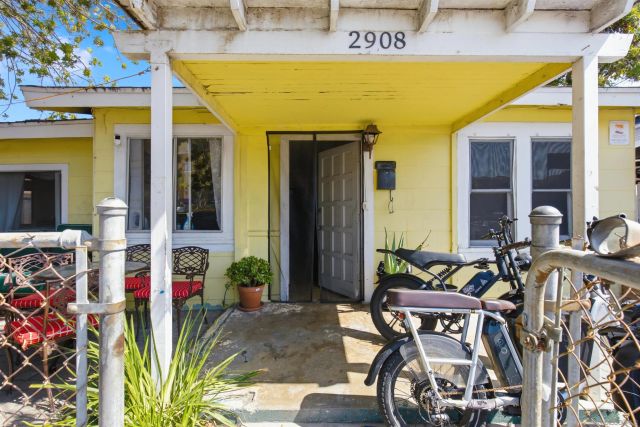 2908-12 E 8th, National City, CA 91950