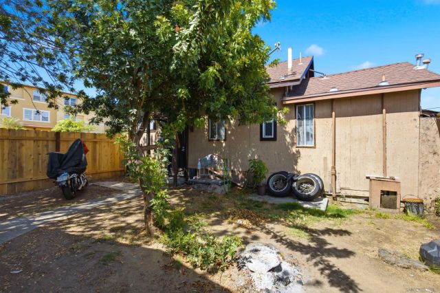 2908-12 E 8th, National City, CA 91950