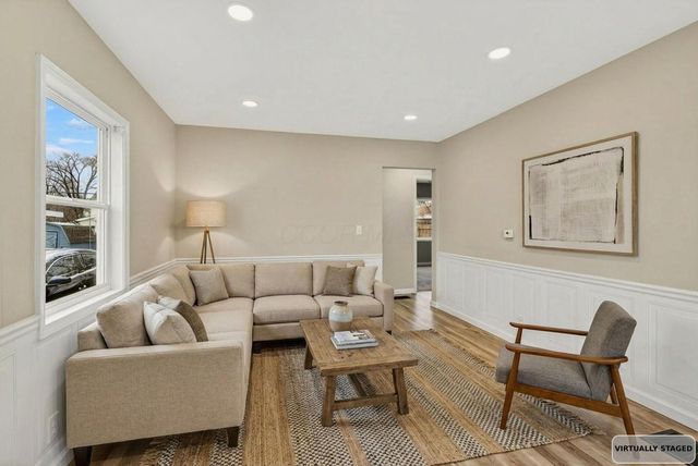 2699 Pontiac Street, Columbus, OH 43211