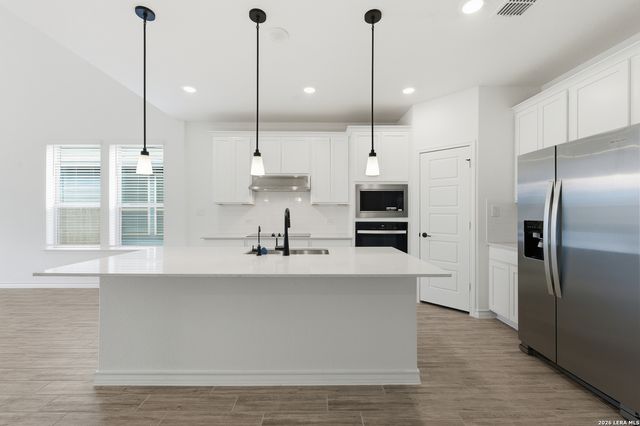 4847 WHALER, San Antonio, TX 78245