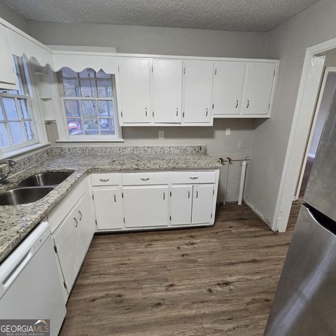 1197 Lake Drive, Jonesboro, GA 30236