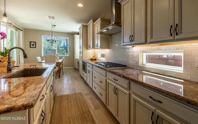 7857 W Sage Path, Marana, AZ 85658