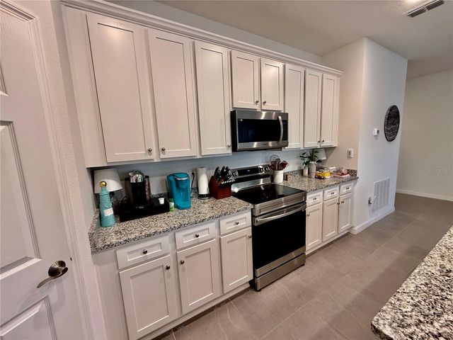4029 MAYHILL LOOP, Eustis, FL 32736