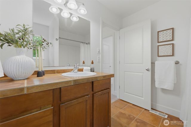 18312 97th Street Ct, Vaughn, WA 98394